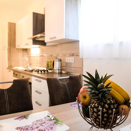 Mastrinka Tatil Evi *