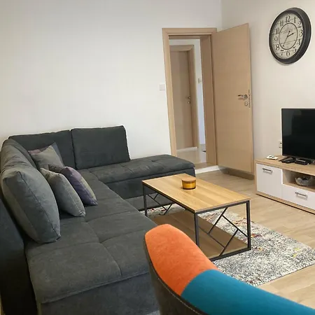 Mastrinka Ferienhaus *